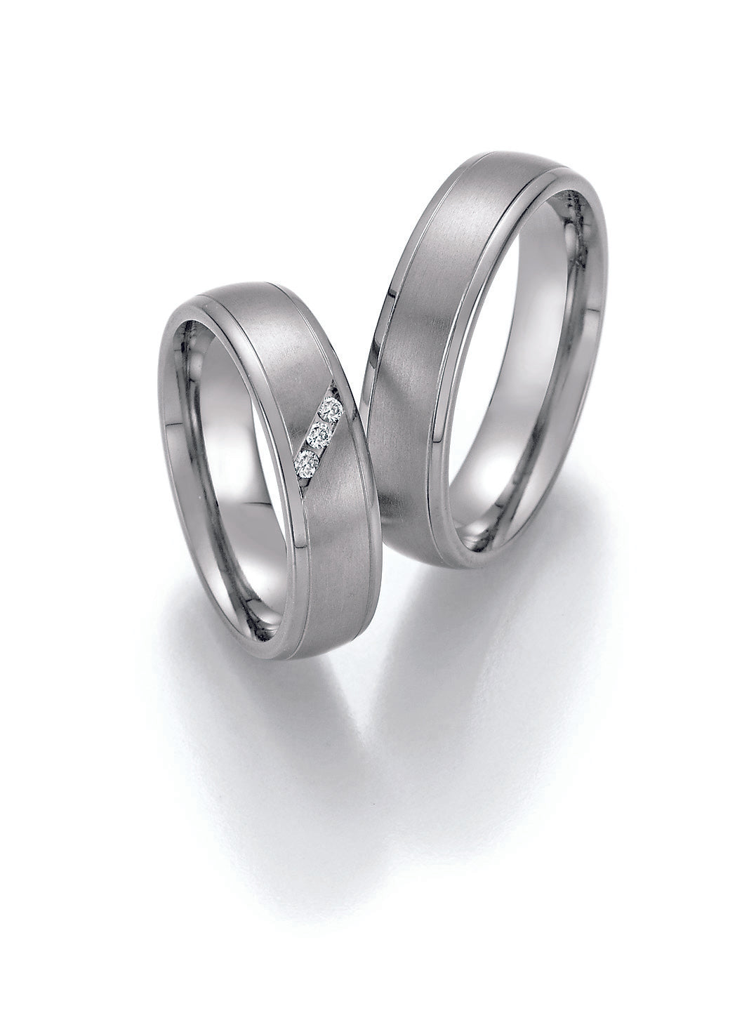 Eheringe Titan mit Diamant ink. Garantie und Gravur 77-20030