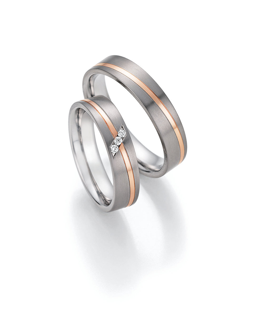 Trauring Gold585 und Titan mit Diamant ink. Garantie und Gravur 78-10170