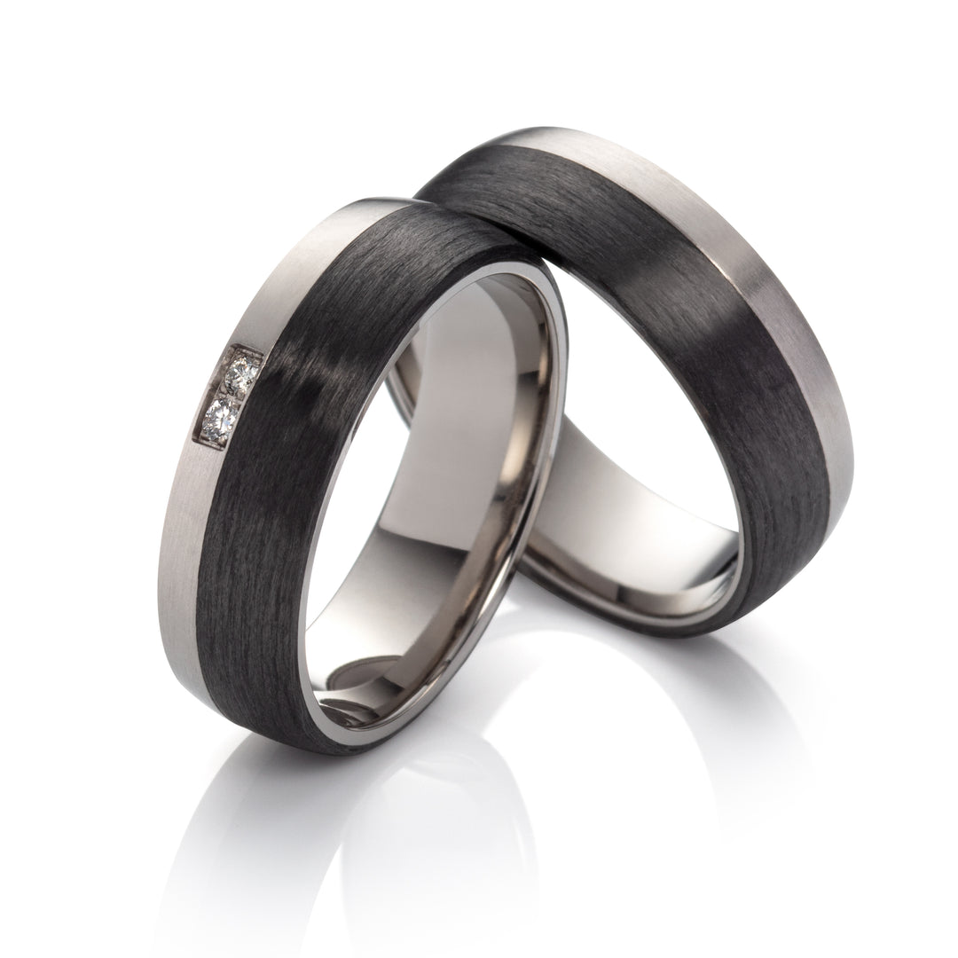 Ehe - Partnerringe aus Titan und Carbon mit Diamant ink. Gravur | AB 3846