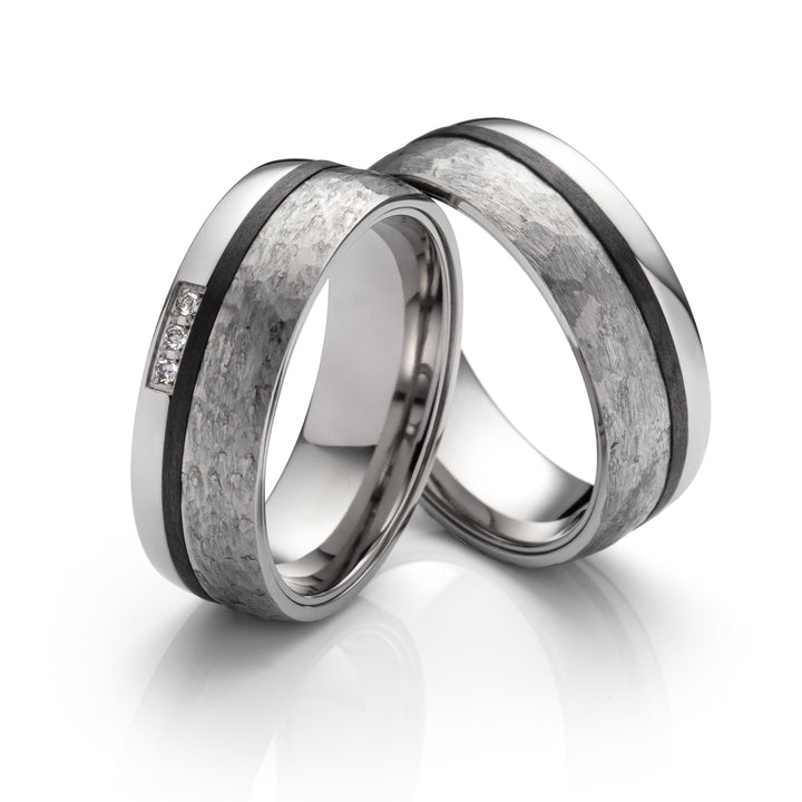 Ehe - Partnerringe aus Titan und Carbon mit 3 Diamanten ink. Gravur | SD9045