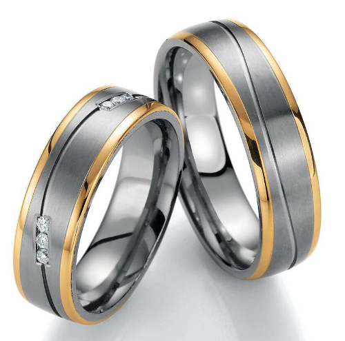Ring mit Diamant
