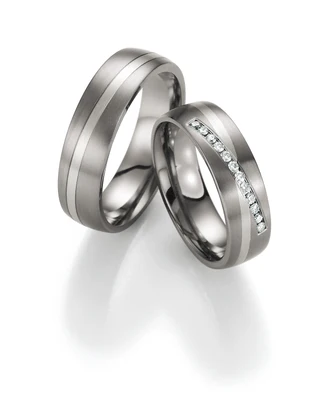 Ring mit Diamant