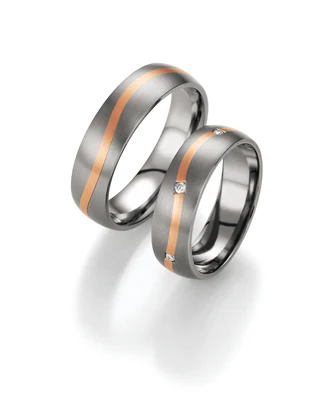 Ring mit Diamant