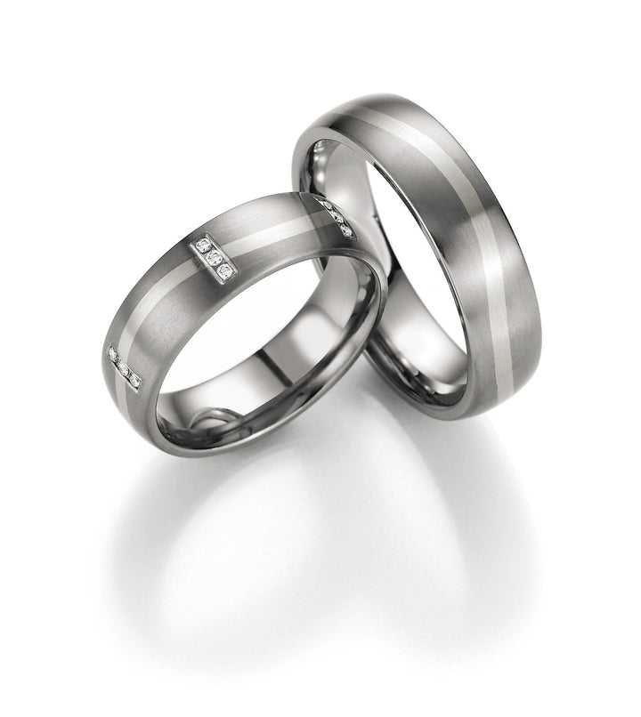 Hochzeitsringe Gold585 und Titan mit Diamant ink. Garantie und Gravur 78-80130