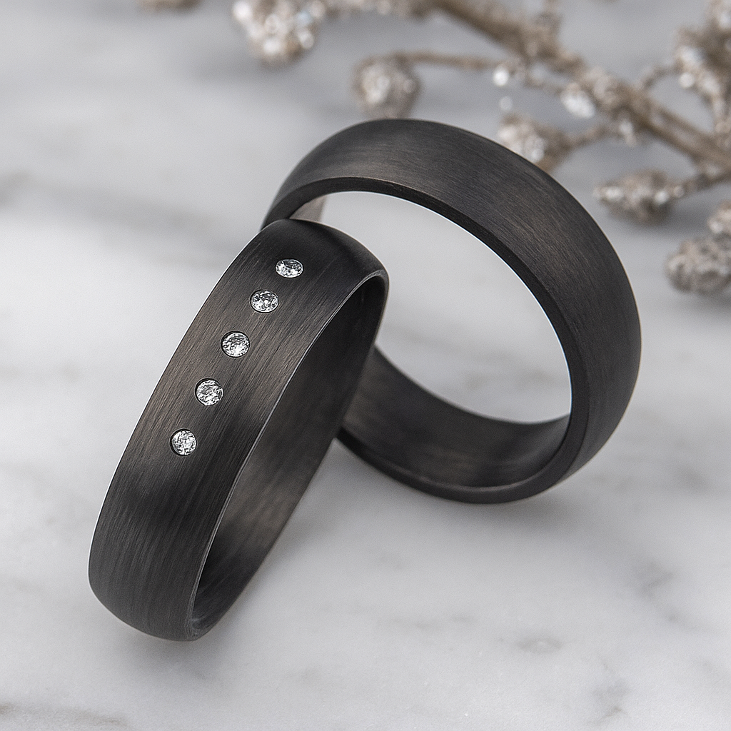 Partnerringe Carbon – CarbonLuma Five mit 5 Zirkonia | AB3954