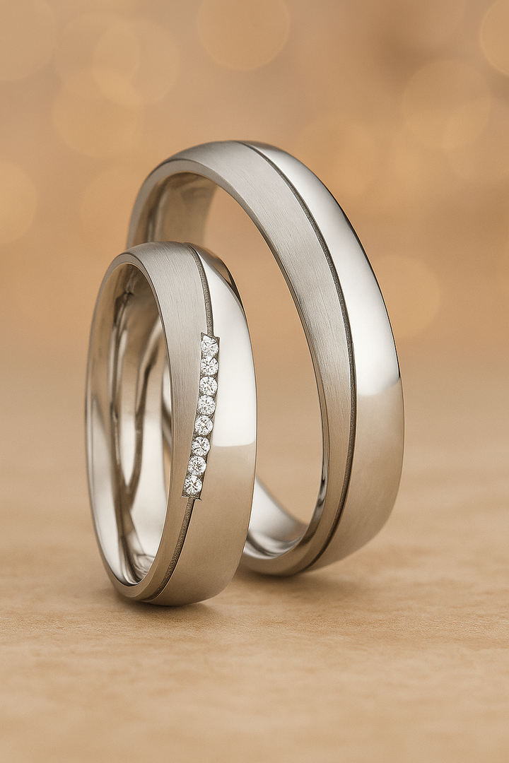 Eheringe aus 925 Silber mit 10 Diamanten – Silberne Linie | CR55-30170