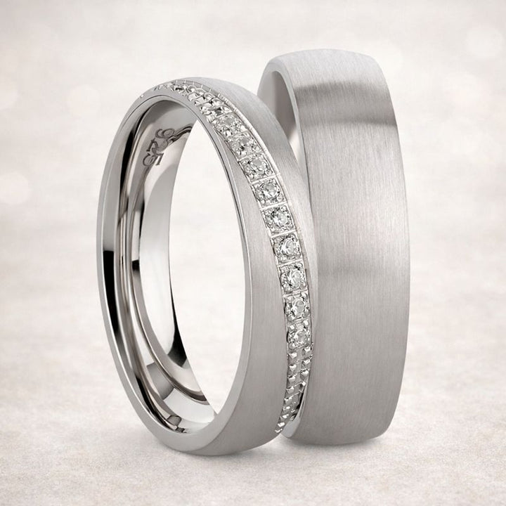 Partnerringe & Eheringe oder Freundschaftsringe aus 925 Silber – Ringpaar „Lunaris“ mit Zirkonia inkl. Gravur SR988